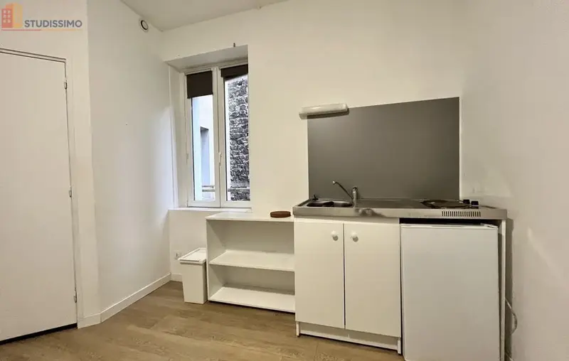 Studio meublé 19m² Clermont-Ferrand 63000 - Meublé, 2e étage - Photo 2