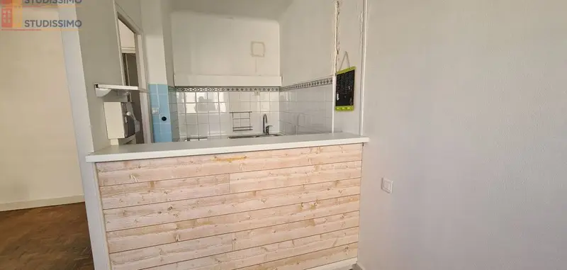 Studio 28m² Brive-la-Gaillarde - Étage 2, DPE F - Photo 3