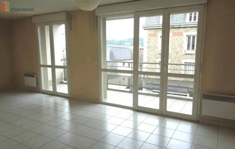Studio 32m² Brive-la-Gaillarde - Étage 2/4, DPE C - Photo 4