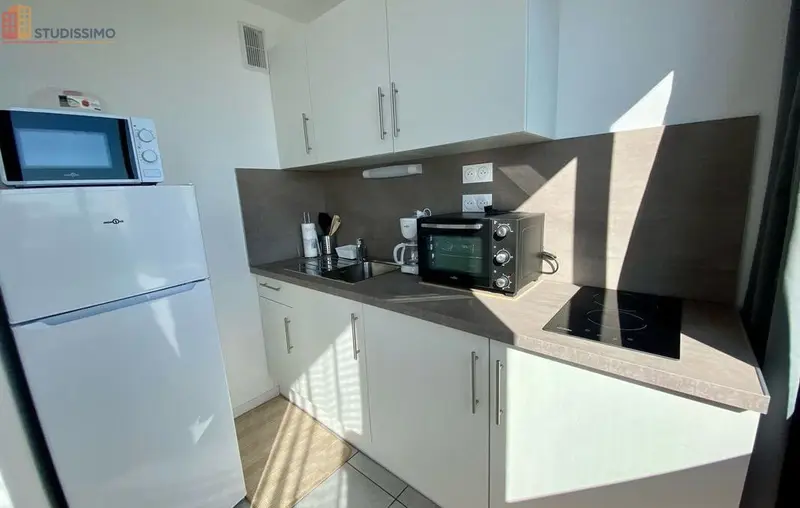 Studio meublé 35m² Clermont-Ferrand 63000 - Meublé, 6e étage - Photo 1