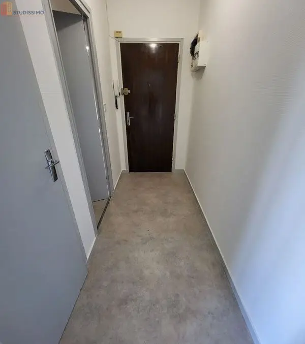 Studio 29m² Clermont-Ferrand - Étage 2, DPE D - Photo 2