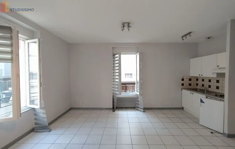 Studio 29m² Clermont-Ferrand - 1er étage, lumineux - Photo 6