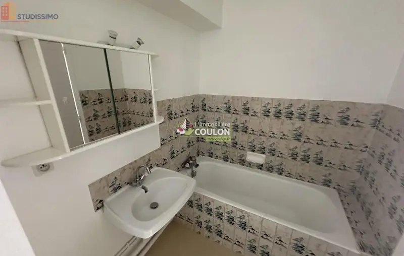 Studio 30m² Clermont-Ferrand - Étage élevé, lumineux - Photo 4