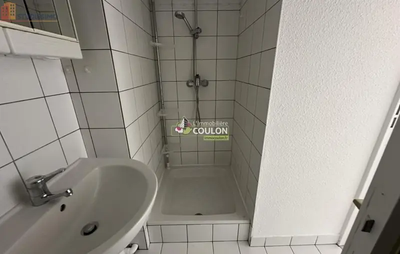 Studio 19m² Clermont-Ferrand 63000 - Photo 5