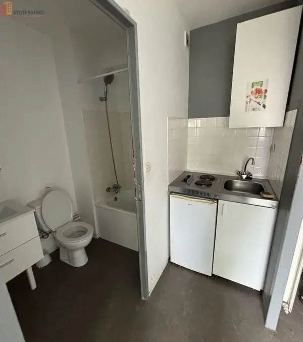 Studio 19m² Guingamp - Lumineux, au calme - Photo 4