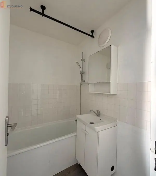 Studio 35m² Saint-Cast-le-Guildo - Étage 1/3, DPE D - Photo 3