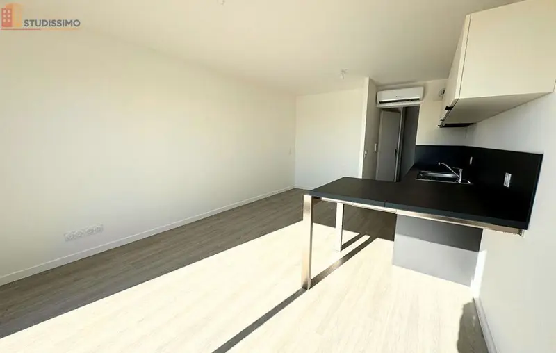 Studio 30m² Clermont-Ferrand 63100 - Photo 6