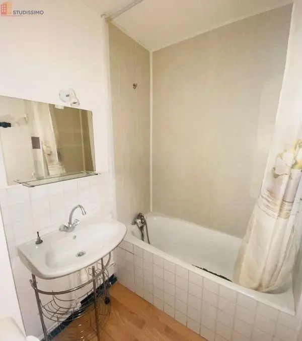 Studio 25m² Saint-Brieuc - Dernier étage, lumineux - Photo 2