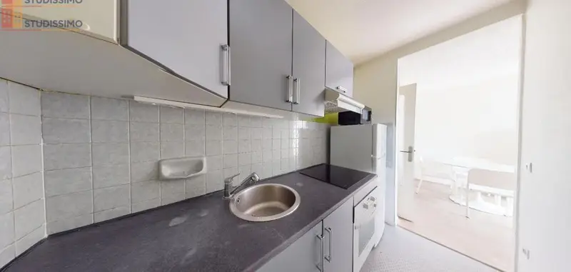 Studio meublé 32m² Clermont-Ferrand 63000 - Meublé, 4e étage - Photo 4