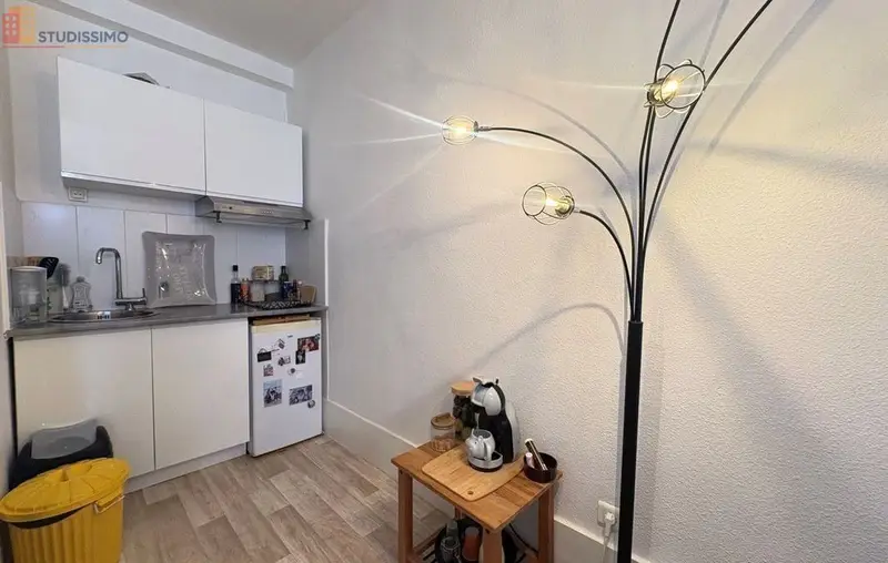 Studio 19m² Clermont-Ferrand - Étage 2, DPE E - Photo 3