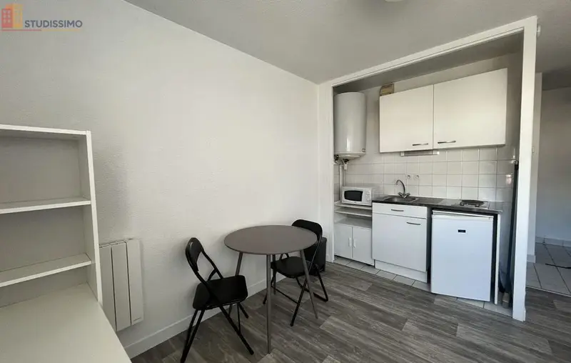 Studio meublé 19m² Clermont-Ferrand - Meublé, 1er étage - Photo 5