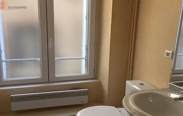 Studio 21m² Clermont-Ferrand 63000 - Photo 3