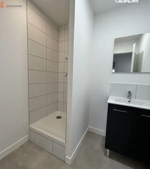 Studio 19m² Clermont-Ferrand 63000 - Meublé, DPE D - Photo 4