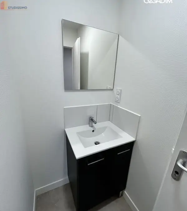 Studio 19m² Clermont-Ferrand 63000 - Meublé, DPE D - Photo 2