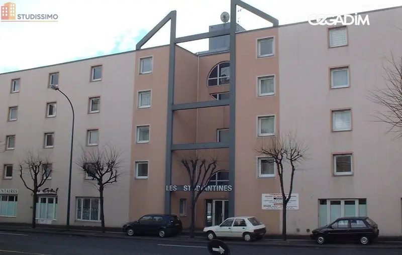 Studio 19m² Clermont-Ferrand 63000 - Meublé, DPE D - Photo 1