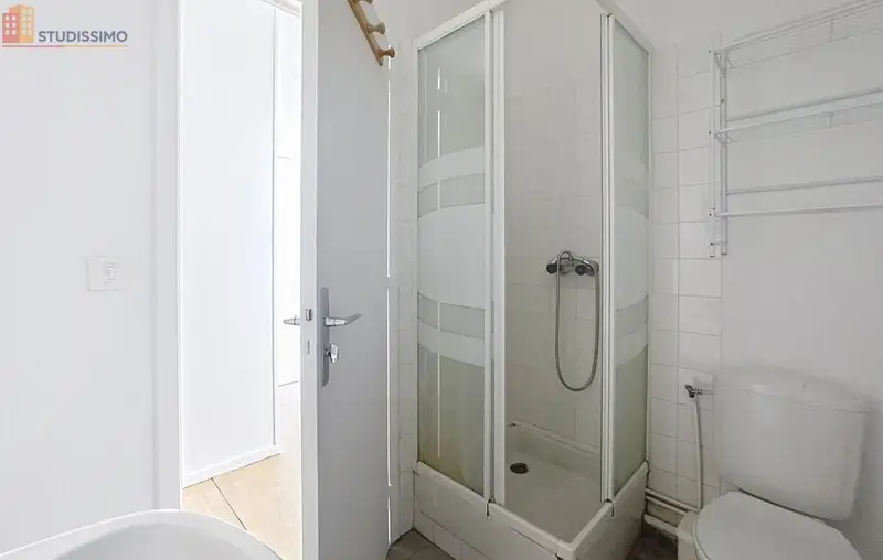 Studio meublé 28m² Clermont-Ferrand 63000 - Meublé, 3e étage - Photo 1