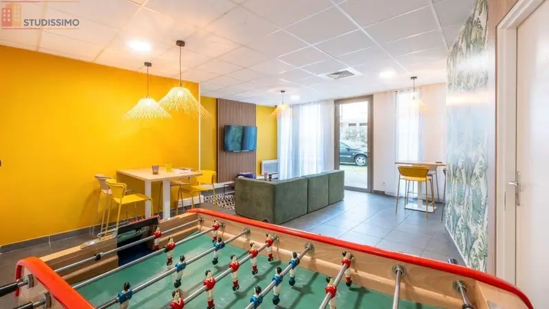 Studio meublé 19m² Clermont-Ferrand 63000 - Résidence étudiante - Photo 2