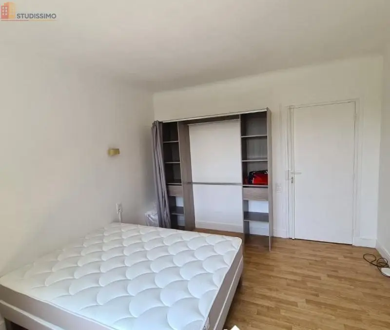 Studio meublé 13m² Clermont-Ferrand - Calme, lumineux - Photo 1