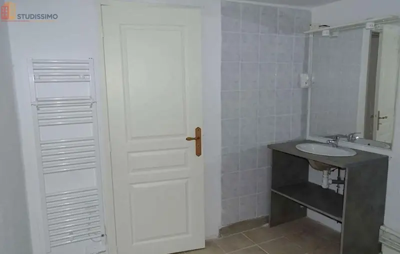 Studio 57m² Mussidan - Lumineux, DPE C - Photo 4