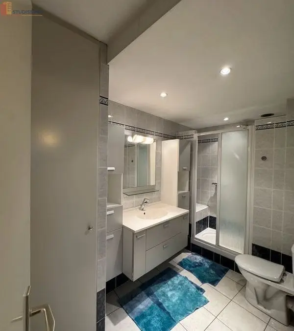 Studio 40m² Strasbourg centre - Meublé, proche gare - Photo 2