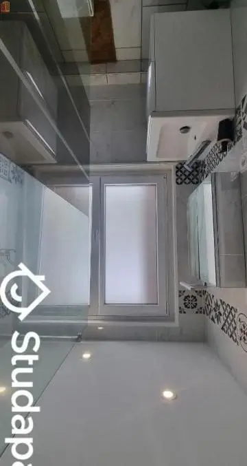 Studio meublé 12m² Clermont-Ferrand 63000 - Meublé, DPE A - Photo 1