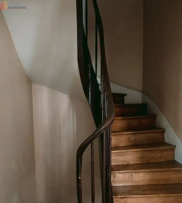 Studio 20m² Périgueux - Balcon, à rénover - Photo 8