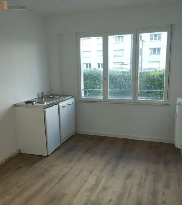 Studio meublé 12m² Strasbourg centre - Meublé, esplanade - Photo 2