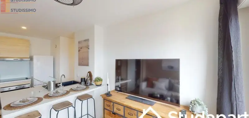 Studio meublé 8m² Clermont-Ferrand 63000 - Meublé, DPE A - Photo 2