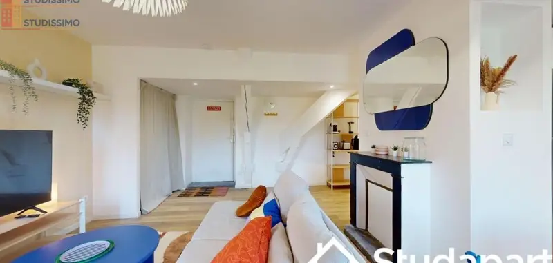 Studio meublé 8m² Clermont-Ferrand 63000 - Meublé, lumineux - Photo 2
