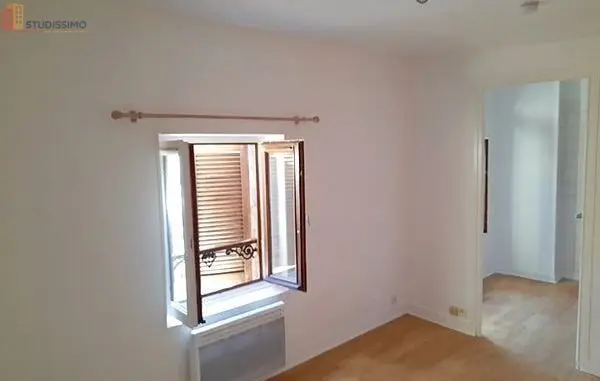 Studio 22m² Clermont-Ferrand 63000 - Étage élevé, lumineux - Photo 3