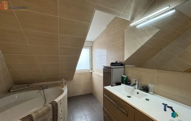 Studio 13m² Strasbourg centre - Dernier étage, lumineux - Photo 1