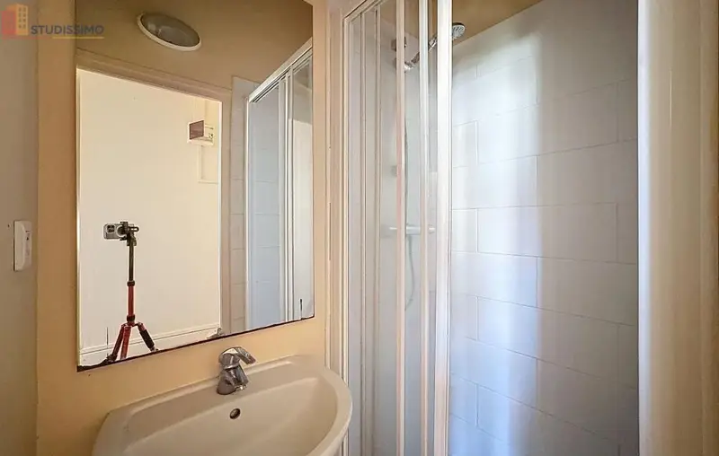Studio 29m² Clermont-Ferrand - sans caractéristique particulière - Photo 2
