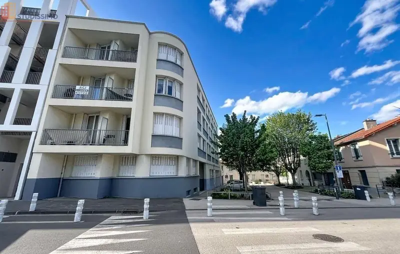 Studio 22m² Clermont-Ferrand 63000 - 2e étage - Photo 2