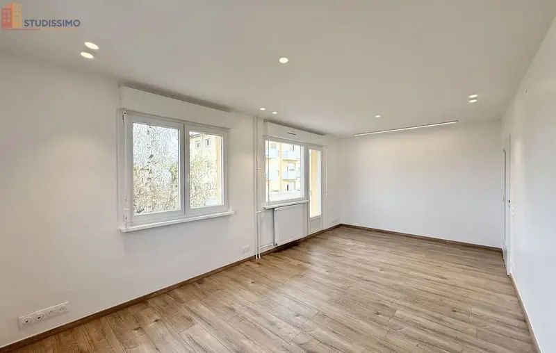 Studio 31m² Hoenheim - Étage 2/3, DPE D - Photo 9