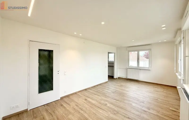 Studio 31m² Hoenheim - Étage 2/3, DPE D - Photo 8