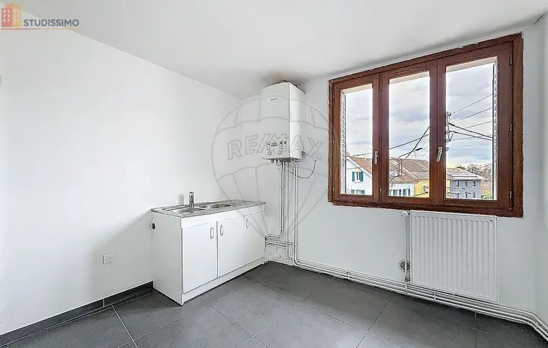 Studio 40m² Audincourt - lumineux, proche commodités - Photo 7
