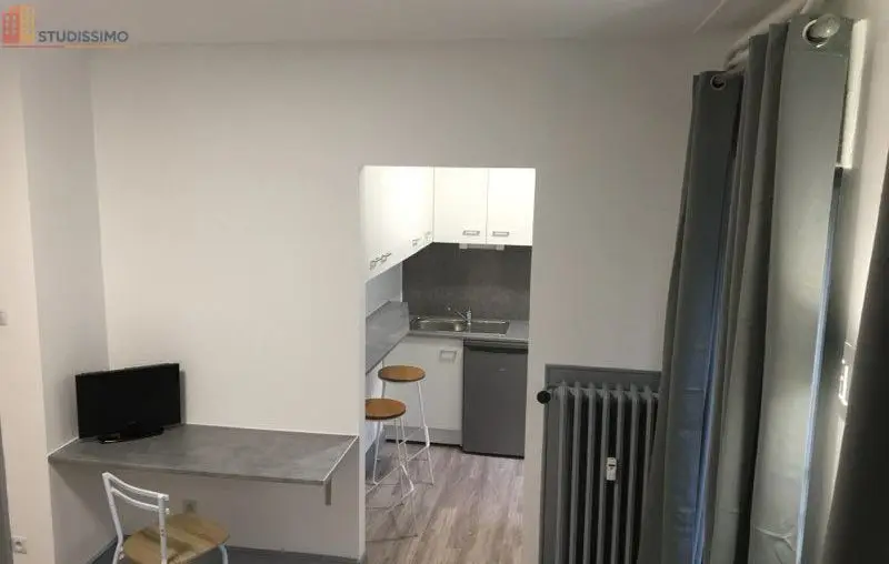Studio meublé 35m² Mulhouse centre historique - Calme, lumineux - Photo 1
