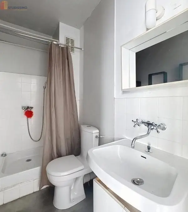 Studio meublé 19m² Clermont-Ferrand 63000 - Meublé, 1er étage - Photo 1