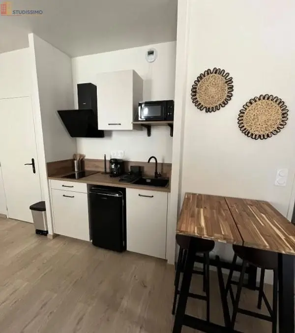 Studio meublé 24m² Clermont-Ferrand - Meublé, 1er étage - Photo 2