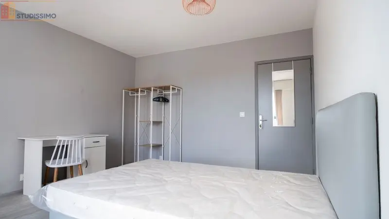 Studio meublé 16m² Mulhouse centre - Terrasse, proche tram - Photo 8
