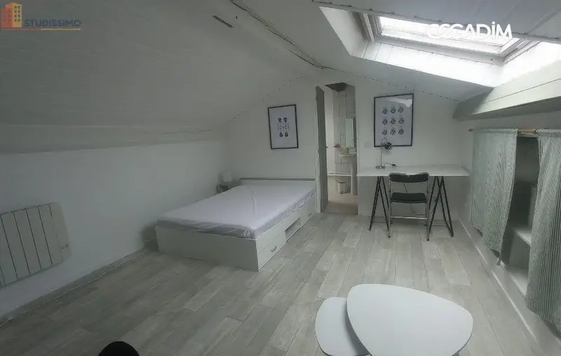 Studio meublé 23m² Clermont-Ferrand 63000 - Meublé, 4e étage - Photo 9