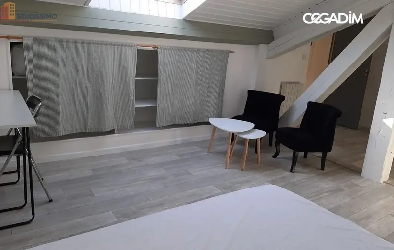 Studio meublé 23m² Clermont-Ferrand 63000 - Meublé, 4e étage - Photo 8