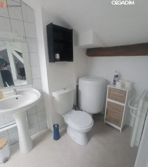 Studio meublé 23m² Clermont-Ferrand 63000 - Meublé, 4e étage - Photo 1