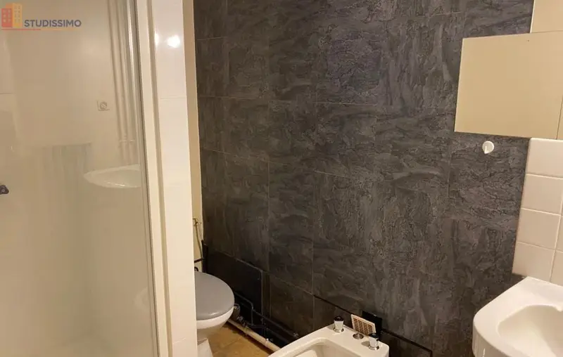 Studio 29m² Clermont-Ferrand 63100 - Lumineux, 2e étage - Photo 2