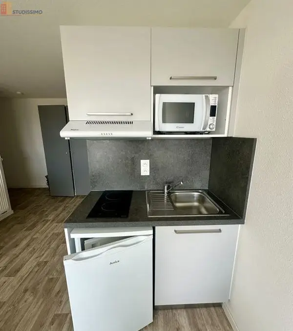 Studio meublé 22m² Strasbourg centre - Lumineux, étage élevé - Photo 4
