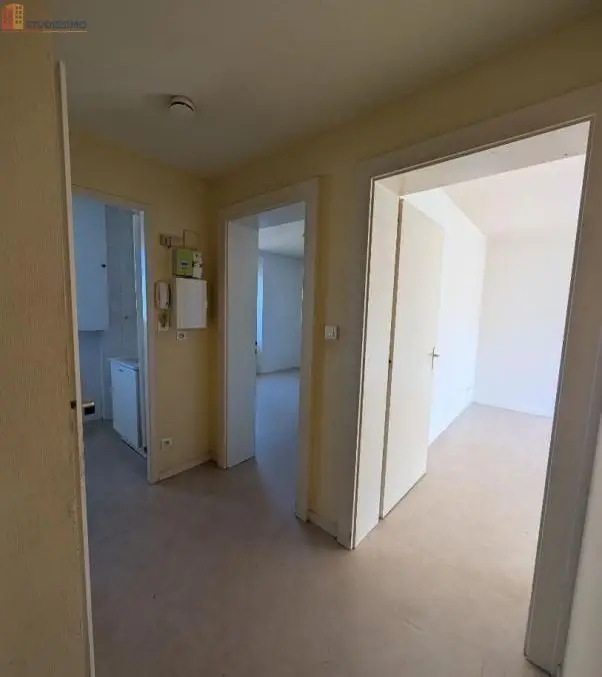Studio 34m² Pontarlier - 1er étage, lumineux - Photo 5