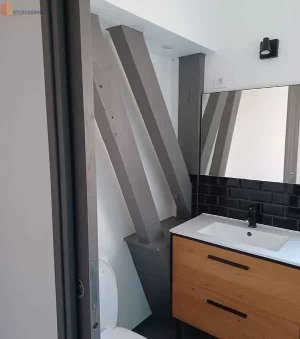 Studio 20m² Besançon centre - DPE D, 1er étage - Photo 1