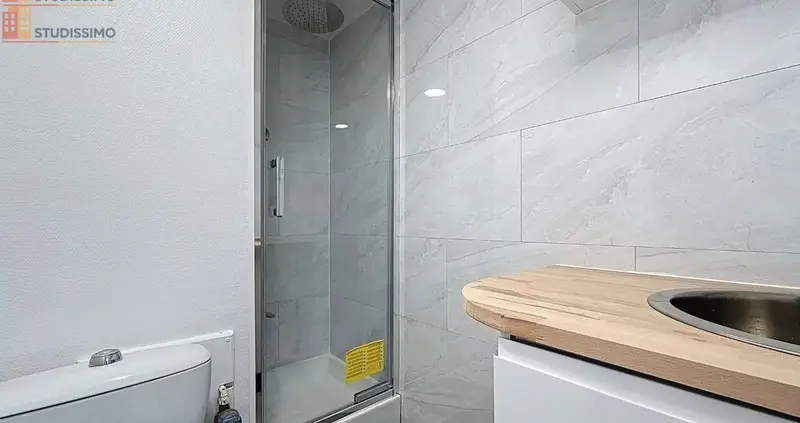 Studio meublé 10m² Clermont-Ferrand - Meublé, dernier étage - Photo 1
