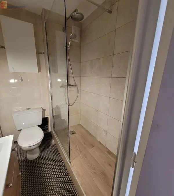 Studio 20m² Besançon - Meublé, garage et cave sécurisés - Photo 1