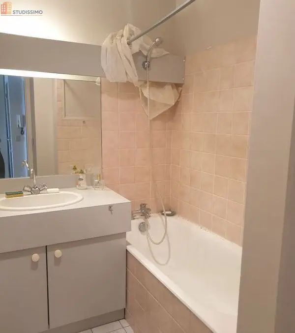 Studio 27m² Clermont-Ferrand 63100 - Photo 1